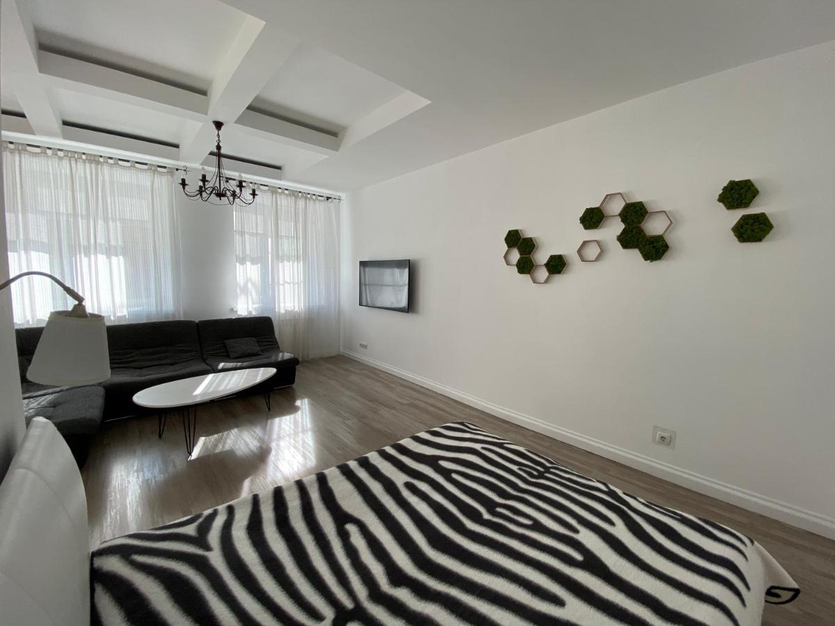 Bright Apartment Γόμελ Εξωτερικό φωτογραφία